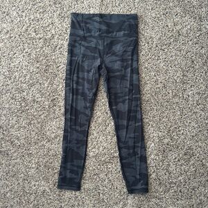 Athleta elation camo 7/8 tight